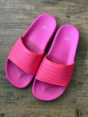 Bright Pink Slide Sandals with Orange Stripes gap slides 6/7